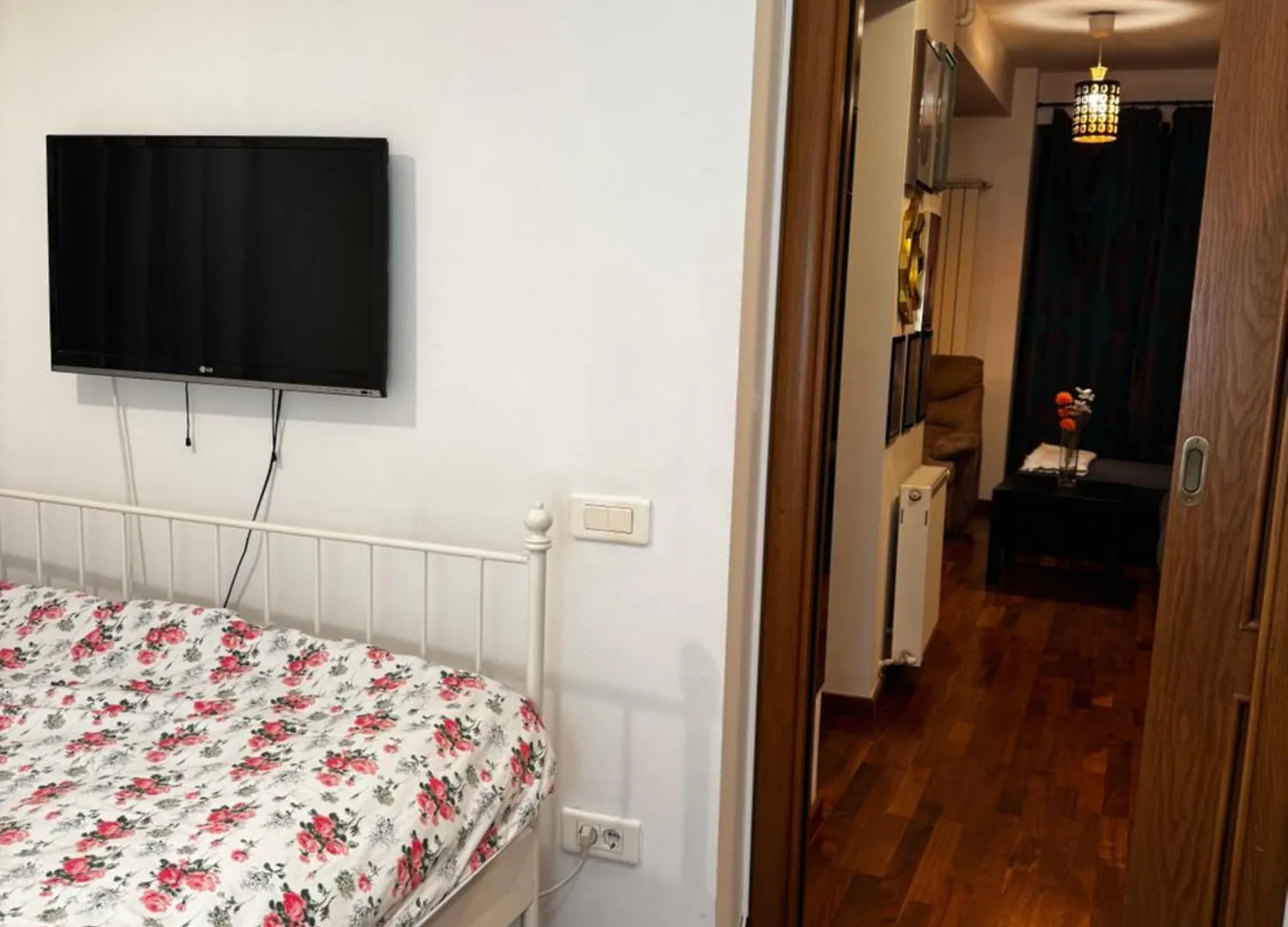 Home Guest Apartments Bucharest 0*,